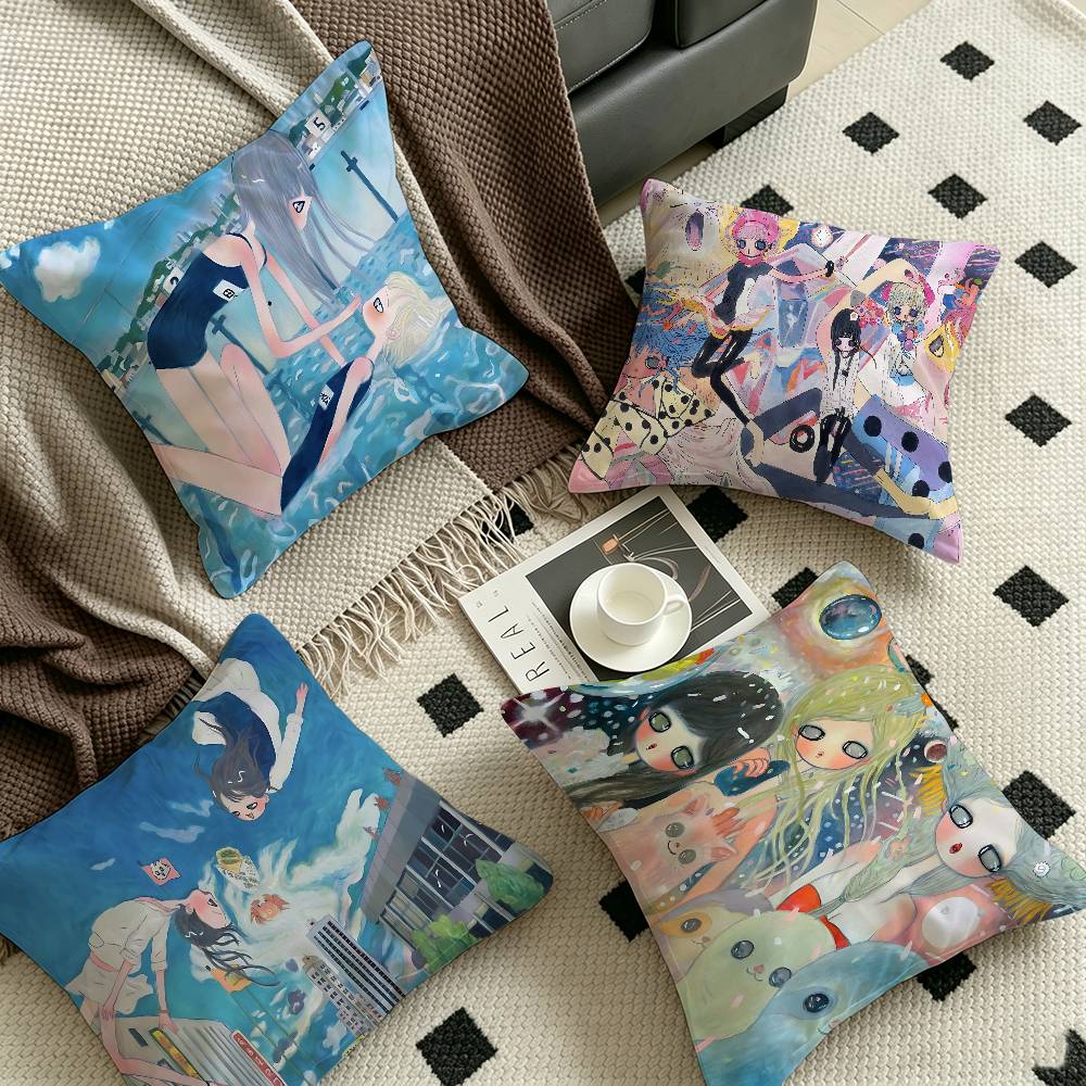 Aya Home Textiles - Sarung Bantal Personalisasi Lukisan Aya Takano